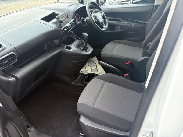Vauxhall Combo 391781698