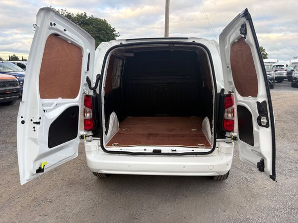 Vauxhall Combo 391781708