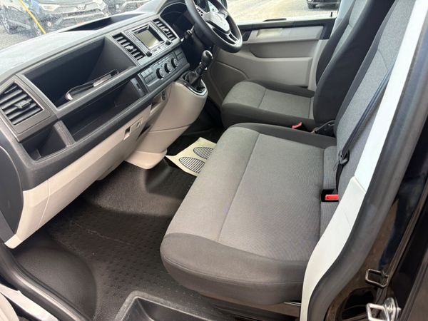 Volkswagen Transporter 391781807