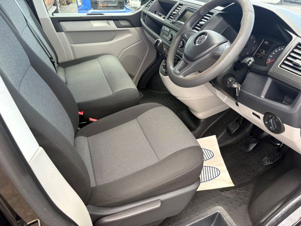 Volkswagen Transporter 391781823