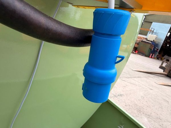 NEW ... 9000 litre diesel fuel bowser storage tank 391782270