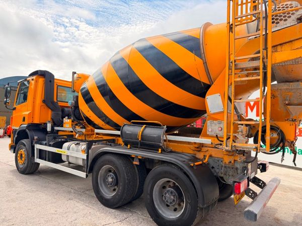 2022 DAF CF 340  Concrete Mixer Truck...45,000km 391796913