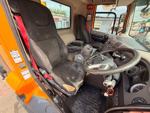 2022 DAF CF 340  Concrete Mixer Truck...45,000km 391796921
