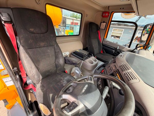 2022 DAF CF 340  Concrete Mixer Truck...45,000km 391796922