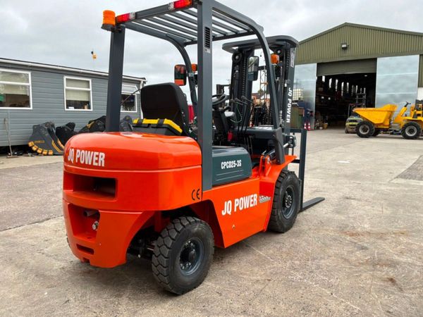 New / unused JQ Power 2.5 ton forklift..container 391701251