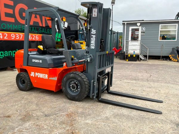 New / unused JQ Power 2.5 ton forklift..container 391701254