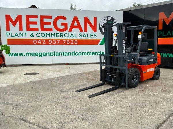 New / unused JQ Power 2.5 ton forklift..container 391701237