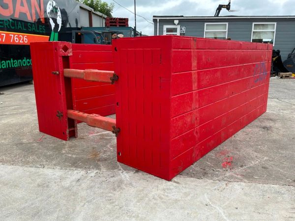 Conquip Manhole trench box / shoring support...... 391712654