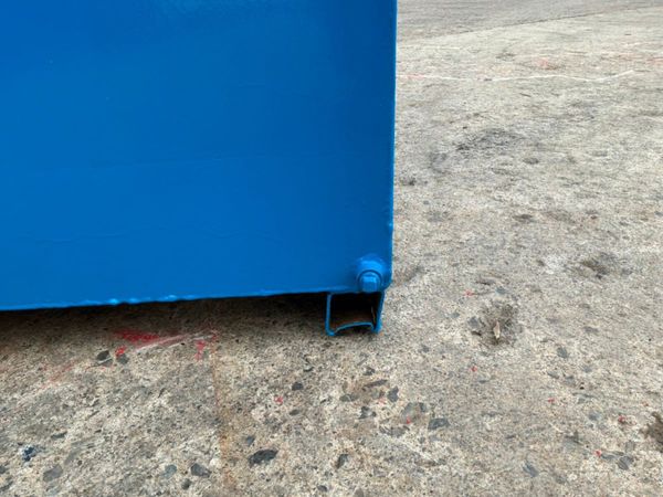 Western bunded diesel storage / delivery bowser... 391712675