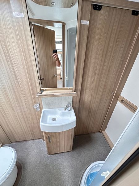 ✨STUNNING COACHMAN VISION 545 4 BERTH ISLAND BED✨ 391855512