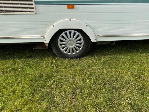 ✨STUNNING LUNAR ZENITH 6 BERTH✨ 391855628
