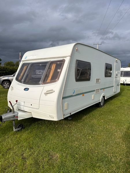 ✨STUNNING LUNAR ZENITH 6 BERTH✨ 391855630