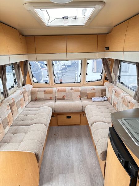 ✨STUNNING BAILEY PEGASUS 4 BERTH FIXED BED 391855924