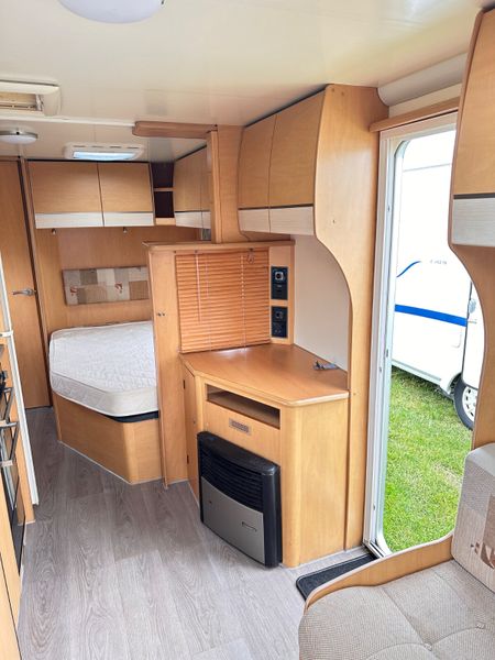 ✨STUNNING BAILEY PEGASUS 4 BERTH FIXED BED 391855927