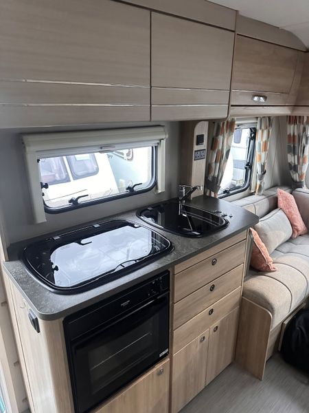 ✨2018 ELDDIS XPLORE 304 4 BERTH✨ 391858689
