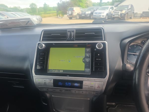 Toyota Land Cruiser LC Business Class 391858975