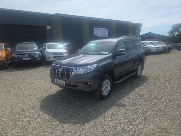 Toyota Land Cruiser LC Business Class 391858936