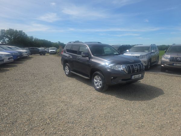 Toyota Land Cruiser LC Business Class 391858939