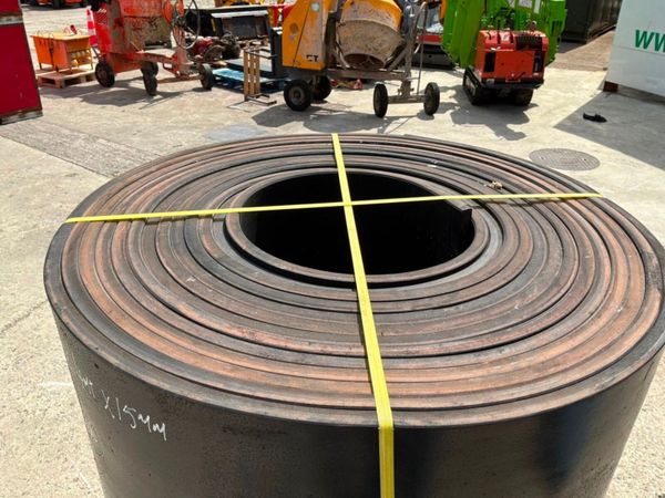New 15mm ,1400mm Rubber conveyor / trailer mat.133 391950205