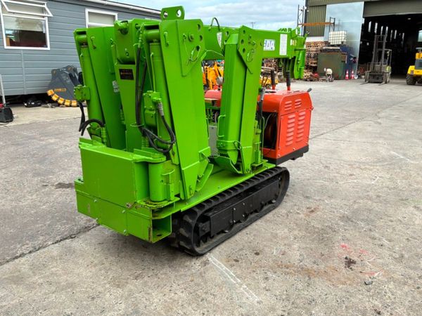 Asaka Self propelled rubber tracked spider crane.. 391963557