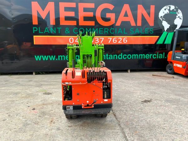 Asaka Self propelled rubber tracked spider crane.. 391963587