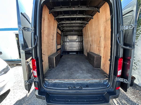 24 Volkswagen Crafter - 4 motion / Automatic 391997959