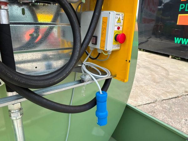 New / unused 9000 litres fuel storage bowser tank. 391933058