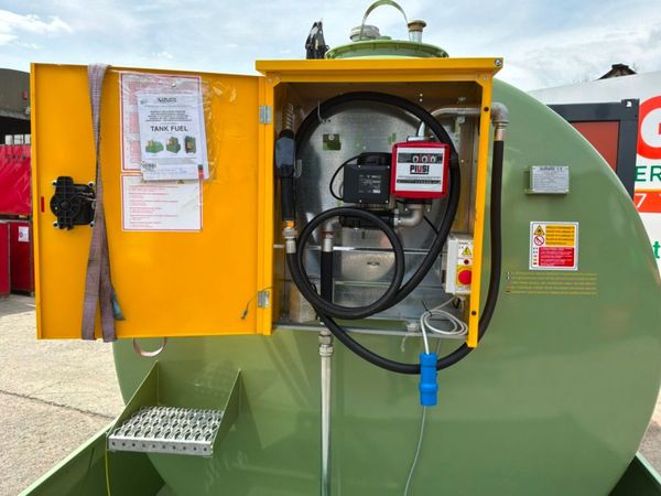 New / unused 9000 litres fuel storage bowser tank. 391933060