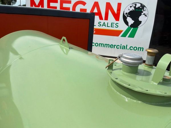 New / unused 9000 litres fuel storage bowser tank. 391933070