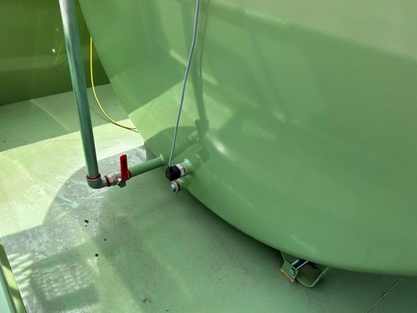 New / unused 9000 litres fuel storage bowser tank. 391933071