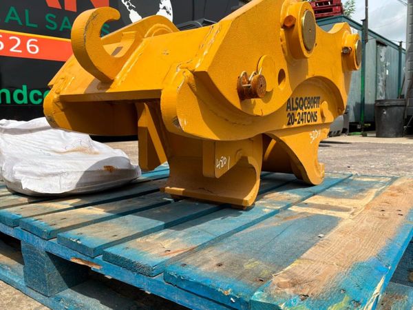 New / unused hydraulic quick hitch.........80mm... 391938971