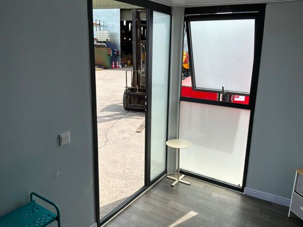 New / used 20ft garden room / home office......... 391938991