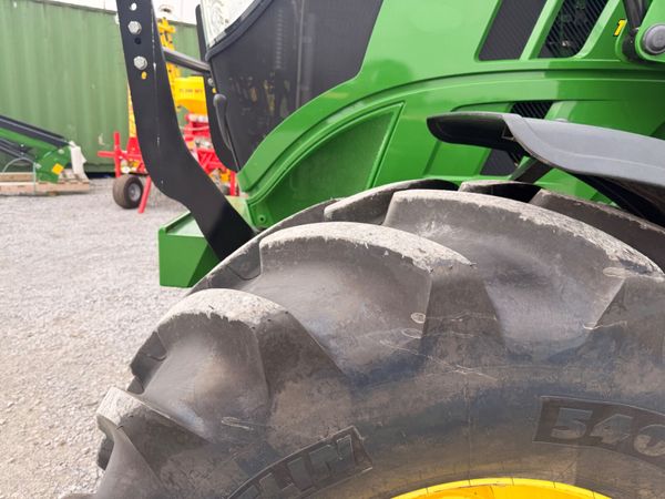 2023 John Deere 6R120 & Q4M Loader 392016386