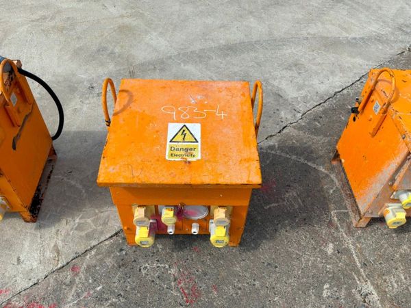 400v / 110v site distribution transformer box..938 392029427