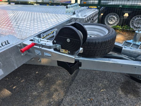 BEAVER TAIL CAR TRANSPORTER 392029737