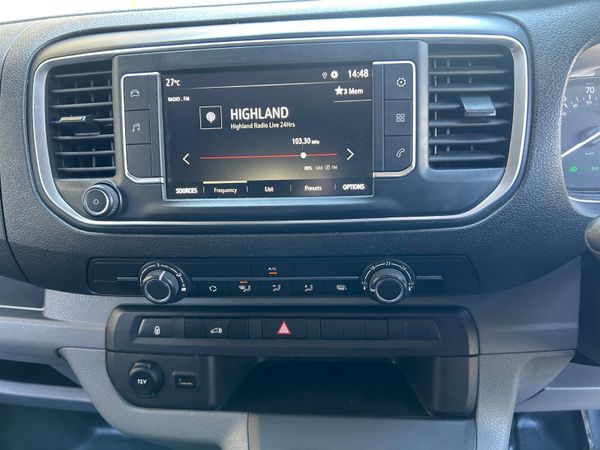 VAUXHALL VIVARO 2.0D 145 BHP VRT INC NO VAT 392172666