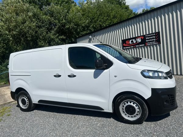 VAUXHALL VIVARO 2.0D 145 BHP VRT INC NO VAT 392173089