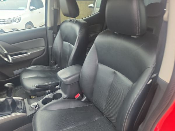 Mitsubishi L200 Warrior 392104662