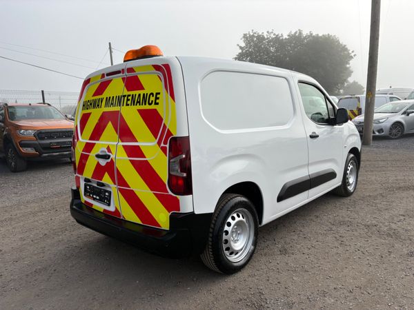 Citroen Berlingo  6 speed 392105624