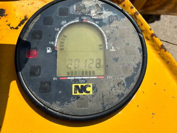 2015 N.C. st6  6 ton dumper...2012 hours.....21t. 392106716