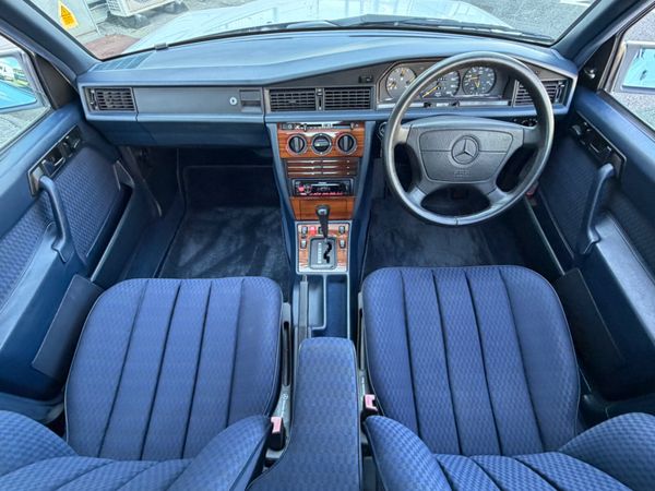 Mercedes-Benz 190D 2.5 Automatic 392117061