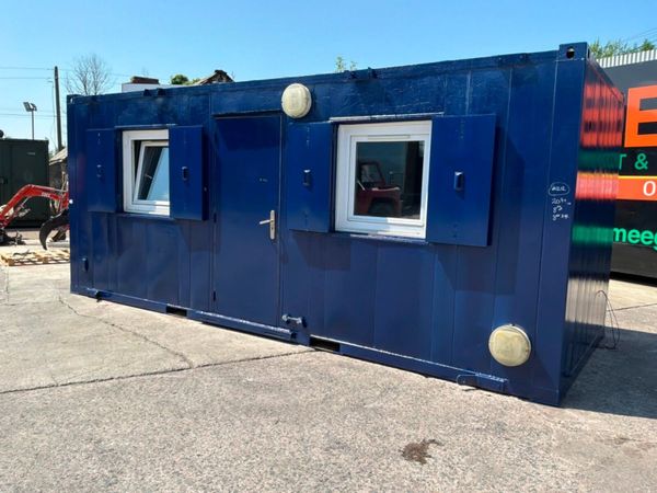 20ft x 8ft portable site office / canteen, cabin.. 392133141