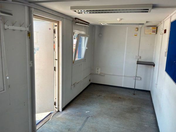 20ft x 8ft portable site office / canteen, cabin.. 392133134