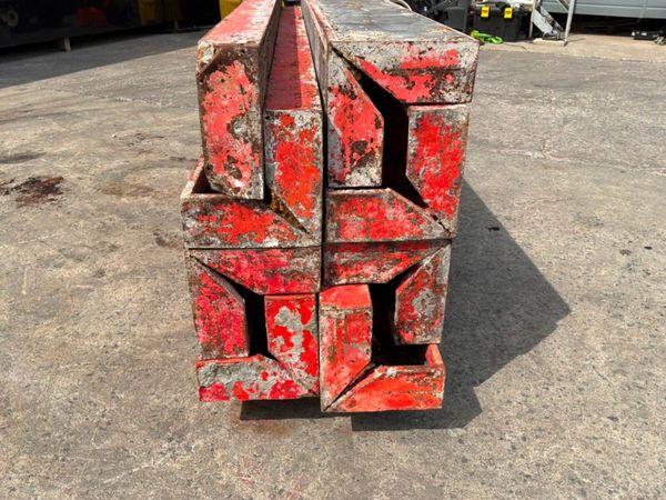 2.7mts x 300mm Peri shuttering internal corner pan 392241055
