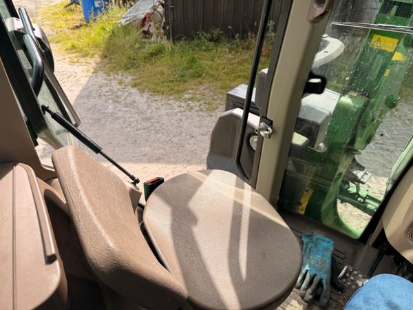 2022 John Deere 6100M & John Deere loader 392259487