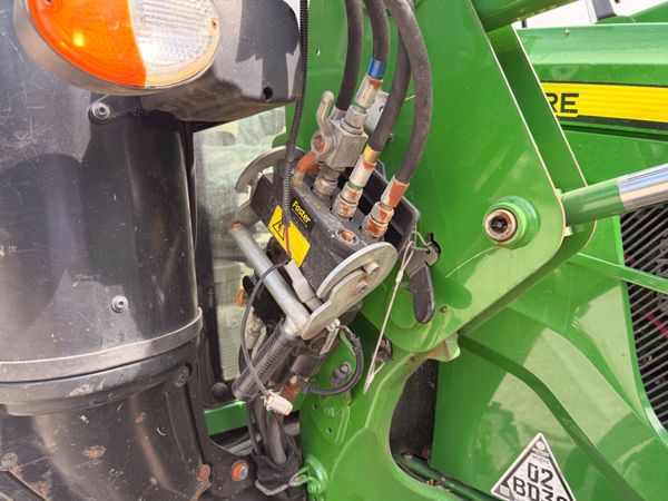 2022 John Deere 6100M & John Deere loader 392259501