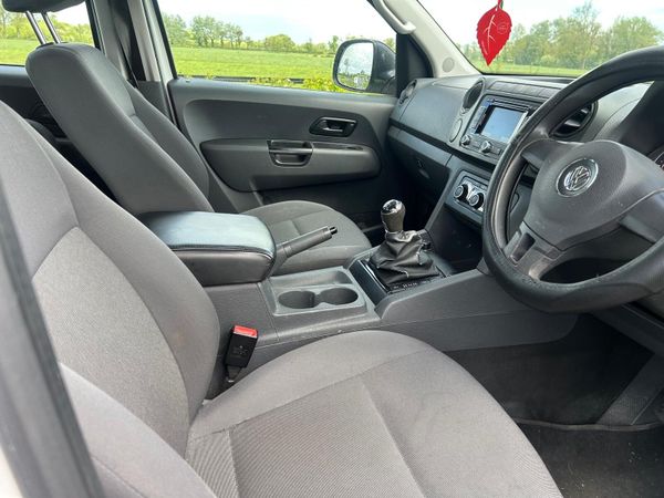 Volkswagen Amarok 2015 has vat 392280085