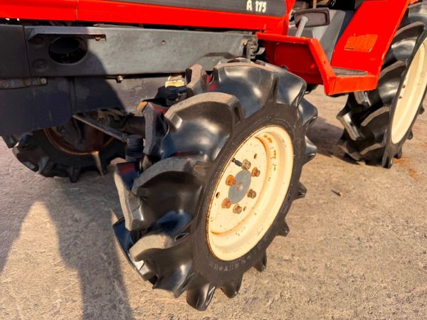 kubota a175 garden compact tractor with only 844 h 392293691