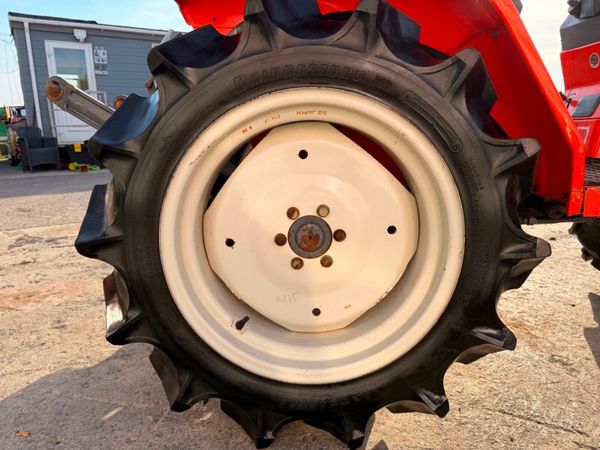 kubota a175 garden compact tractor with only 844 h 392293706