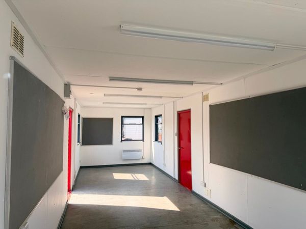 32 x 10 site office cabin ...full open plan .....2 392299142